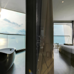 Pacific Double Room With Ocean View And Private Balcony Bathtub
