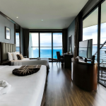 Pacific Triple Room With Ocean View And Bathtub