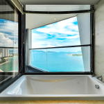 Pacific Triple Room With Ocean View And Bathtub